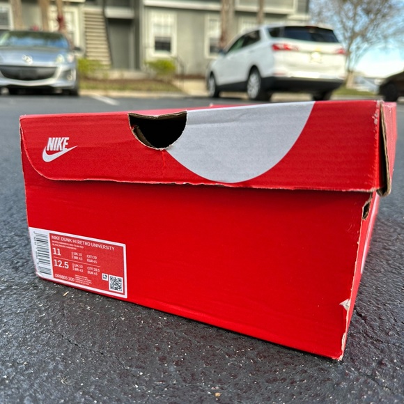 Nike Dunk HI Retro University “7-Eleven” Size 11 - Picture 5 of 5